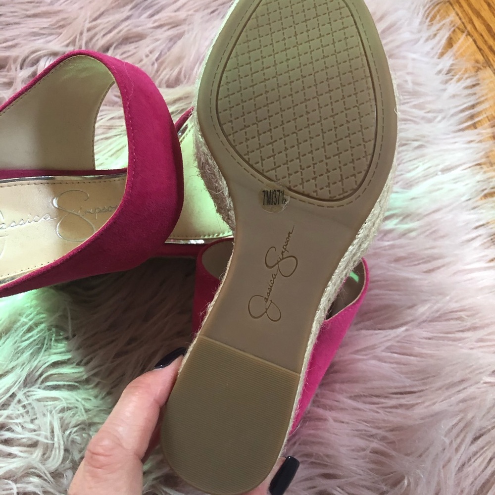Women’s shoes - Picture 2 of 2